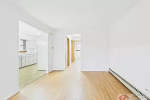 11219 S Martin Luther King Dr, Chicago, IL 60628 - Photo 6