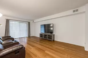 3 Oak Creek Dr, Buffalo Grove, IL 60089 - Photo 16