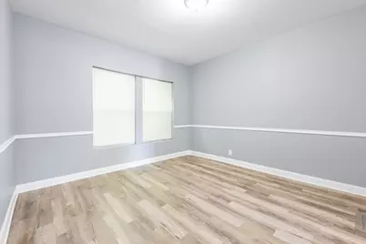 1310 E 72nd Street, Chicago, IL 60619 - Photo 10