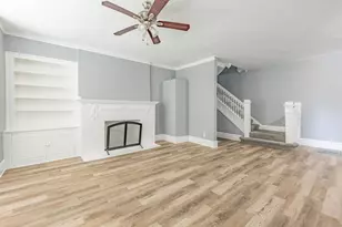 1310 E 72nd St, Chicago, IL 60619 - Photo 8