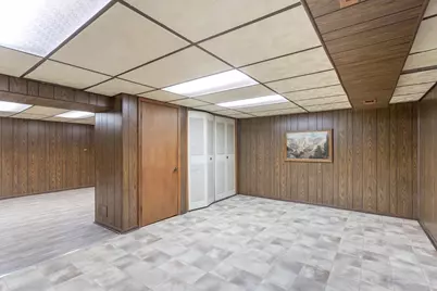 715 W Hillside Drive, Bensenville, IL 60106 - Photo 14