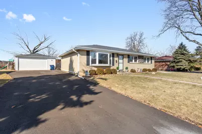 715 W Hillside Drive, Bensenville, IL 60106 - Photo 2