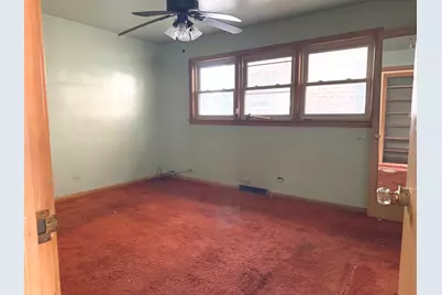 8001 S Harper Avenue, Chicago, IL 60619 - Photo 4