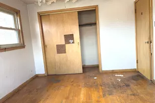 8001 S Harper Ave, Chicago, IL 60619 - Photo 12