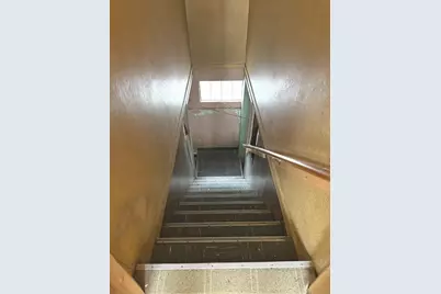 8001 S Harper Avenue, Chicago, IL 60619 - Photo 14