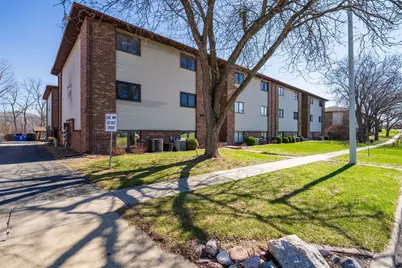 1916 Tracy Drive #48, Bloomington, IL 61704 - Photo 2