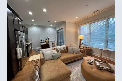 1002 W Van Buren Street #403, Chicago, IL 60607 - Photo 2