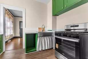 413 Adams St, Rockford, IL 61107 - Photo 8