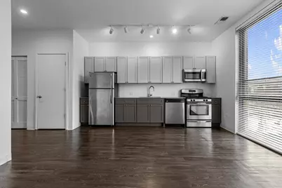 830 N Milwaukee Avenue #408, Chicago, IL 60642 - Photo 4