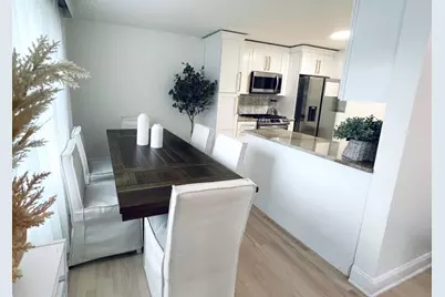 952 E Old Willow Road #102, Prospect Heights, IL 60070 - Photo 4