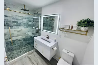 952 E Old Willow Road #102, Prospect Heights, IL 60070 - Photo 8