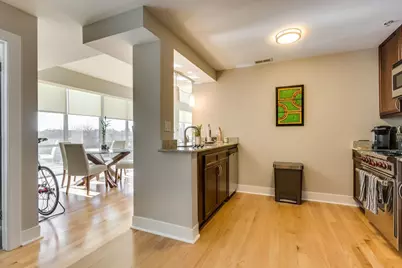 525 Kedzie Avenue #402, Evanston, IL 60202 - Photo 14