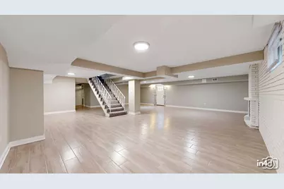 124 E Monterey Avenue, Schaumburg, IL 60193 - Photo 24