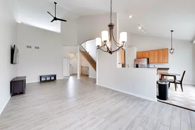 605 Farmington Court, Lake Villa, IL 60046 - Photo 8