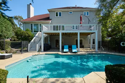 17W060 Burr Oak Lane, Willowbrook, IL 60527 - Photo 2