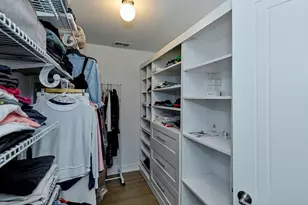 17W060 Burr Oak Ln, Willowbrook, IL 60527 - Photo 24