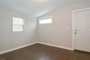 1922 N Rockwell St, Chicago, IL 60647 - Photo 6