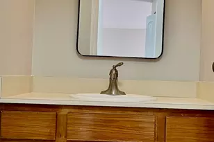 746 Prescott Dr, Roselle, IL 60172 - Photo 6