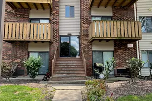 746 Prescott Dr, Roselle, IL 60172 - Photo 1