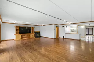 25402 W Dering Ln, Lake Villa, IL 60046 - Photo 8