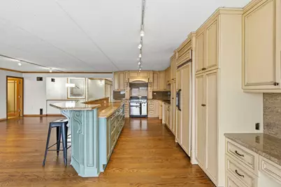 25402 W Dering Lane, Lake Villa, IL 60046 - Photo 12