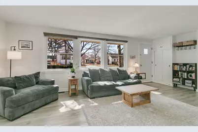 9512 Jefferson Avenue, Brookfield, IL 60513 - Photo 2