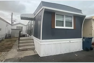 9001 S Cicero Avenue #121, Oak Lawn, IL 60453 - Photo 1