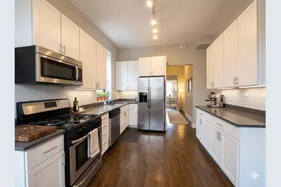 2129 N Racine Avenue #2, Chicago, IL 60614 - Photo 2