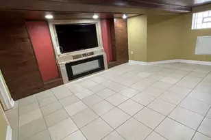 6835 S Calumet Ave, Chicago, IL 60637 - Photo 20