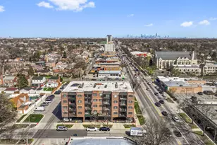 1601 N 76th Ct, Elmwood Park, IL 60707 - Photo 2