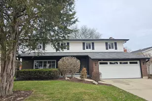 78 Downing Rd, Buffalo Grove, IL 60089 - Photo 1