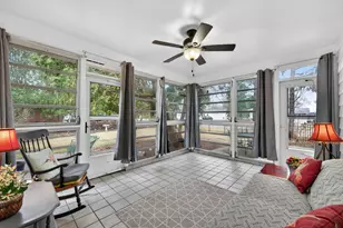 28W075 Aurora Ave, Naperville, IL 60540 - Photo 22