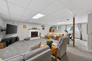 28W075 Aurora Ave, Naperville, IL 60540 - Photo 36