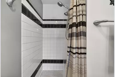 28W075 Aurora Avenue, Naperville, IL 60540 - Photo 28