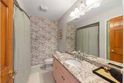 26W172 Klein Creek Drive, Winfield, IL 60190 - Photo 18