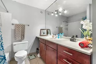 30 E Huron St, Chicago, IL 60611 - Photo 8