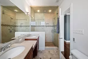 840 W Roscoe St, Chicago, IL 60657 - Photo 14