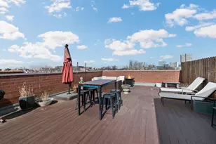 840 W Roscoe St, Chicago, IL 60657 - Photo 24
