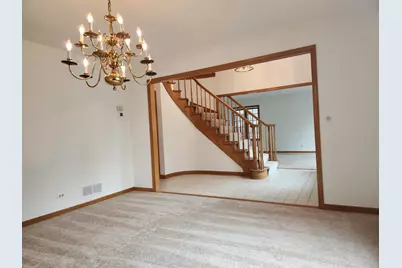 6808 Scotch Pine Trail, Darien, IL 60561 - Photo 10