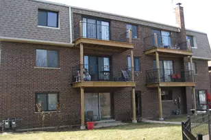 1424 Carol Ct, Palatine, IL 60074 - Photo 1