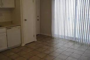 1424 Carol Ct, Palatine, IL 60074 - Photo 6