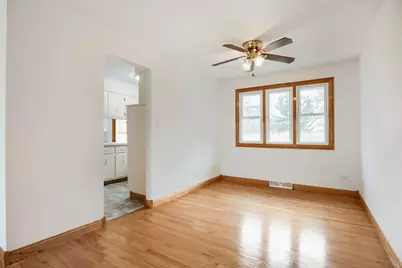 5224 156th Street, Oak Forest, IL 60452 - Photo 8