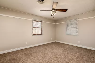 16578 N Oak Hill Lane, Mt Vernon, IL 62864 - Photo 30