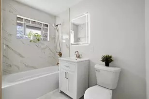 6051 S Normandy Ave, Chicago, IL 60638 - Photo 12