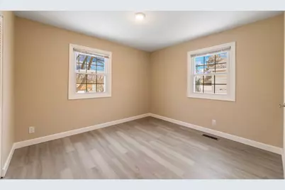 1616 Wilcox Street, Crest Hill, IL 60435 - Photo 14