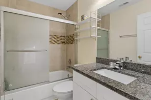 603 Harris Dr, Buffalo Grove, IL 60089 - Photo 14