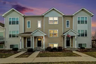 562 Spring Leaf Dr, Joliet, IL 60431 - Photo 2