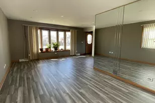 3925 N Plainfield Ave, Chicago, IL 60634 - Photo 2