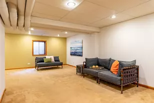 311 Briarwood Ln, Algonquin, IL 60102 - Photo 32