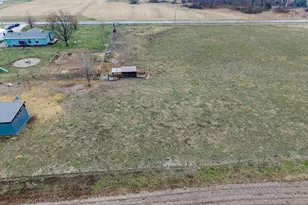 4239 Seven Hills Rd, Odin, IL 62870 - Photo 34